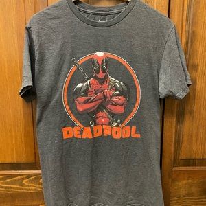 Deadpool graphic t-shirt